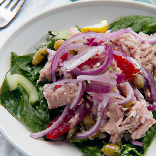 Fresh & Flavorful: White Bean Tuna Salad with Red Onion