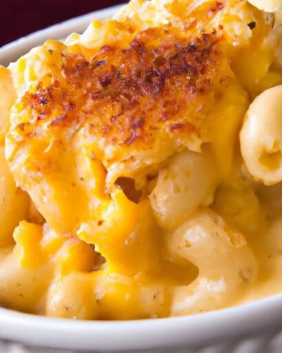 Timeless Comfort: The Art of Old-Fashioned Baked Mac & Cheese