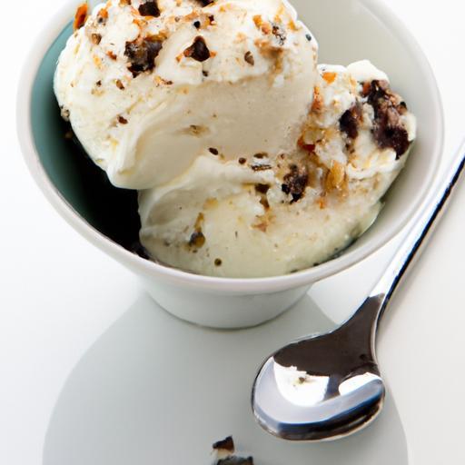 Stracciatella Gelato: Creamy Vanilla Meets Chocolate Shards