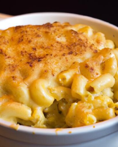Timeless Comfort: The Art of Classic Baked Macaroni & Cheese