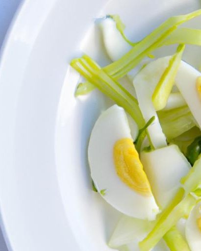 Fresh Flavors: Egg Salad with Dill and Crunchy Celery