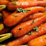Sweet & Savory Maple Roasted Carrots: A Flavorful Twist